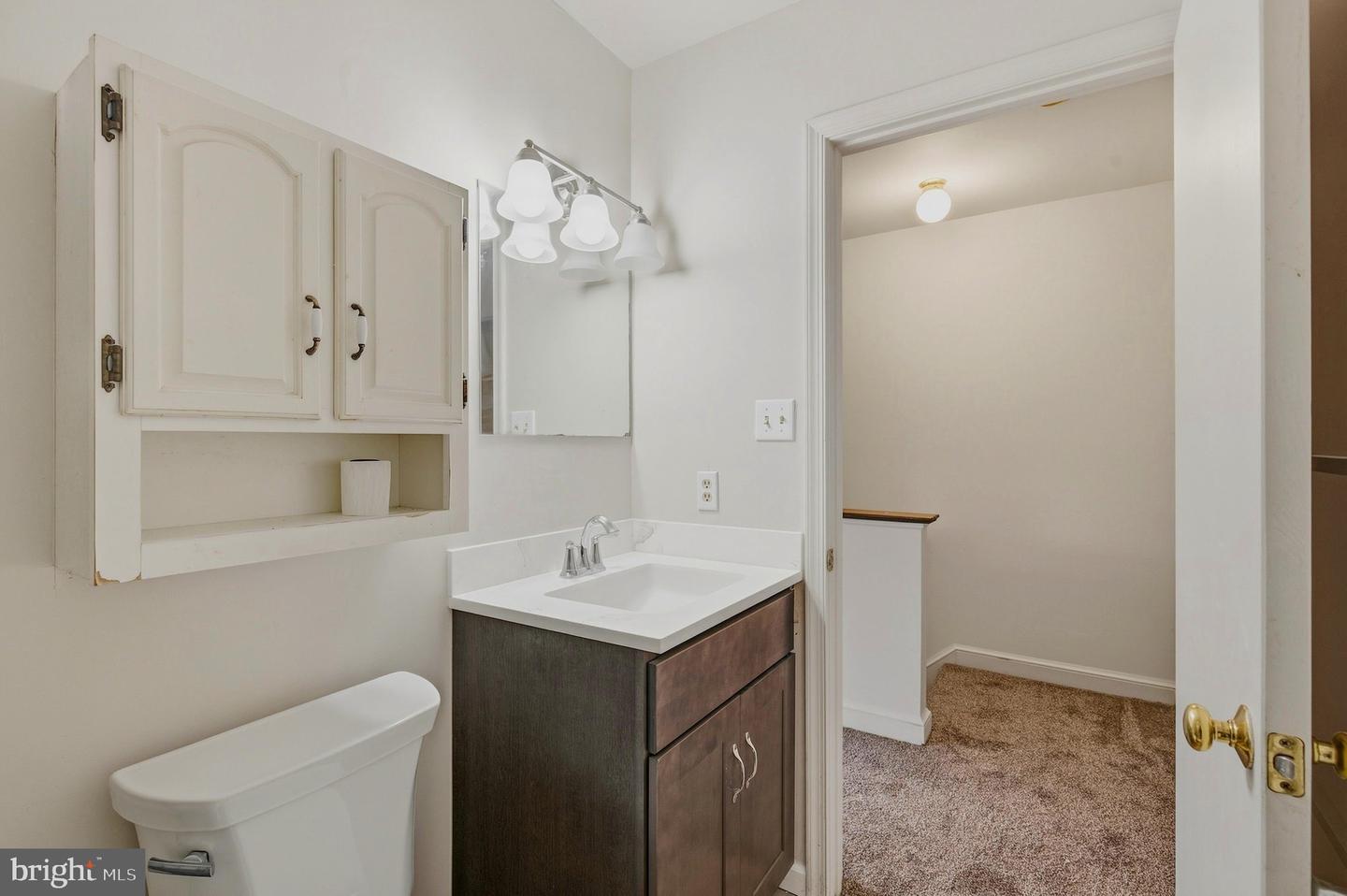 327 Woodside Pl Property Photo 22