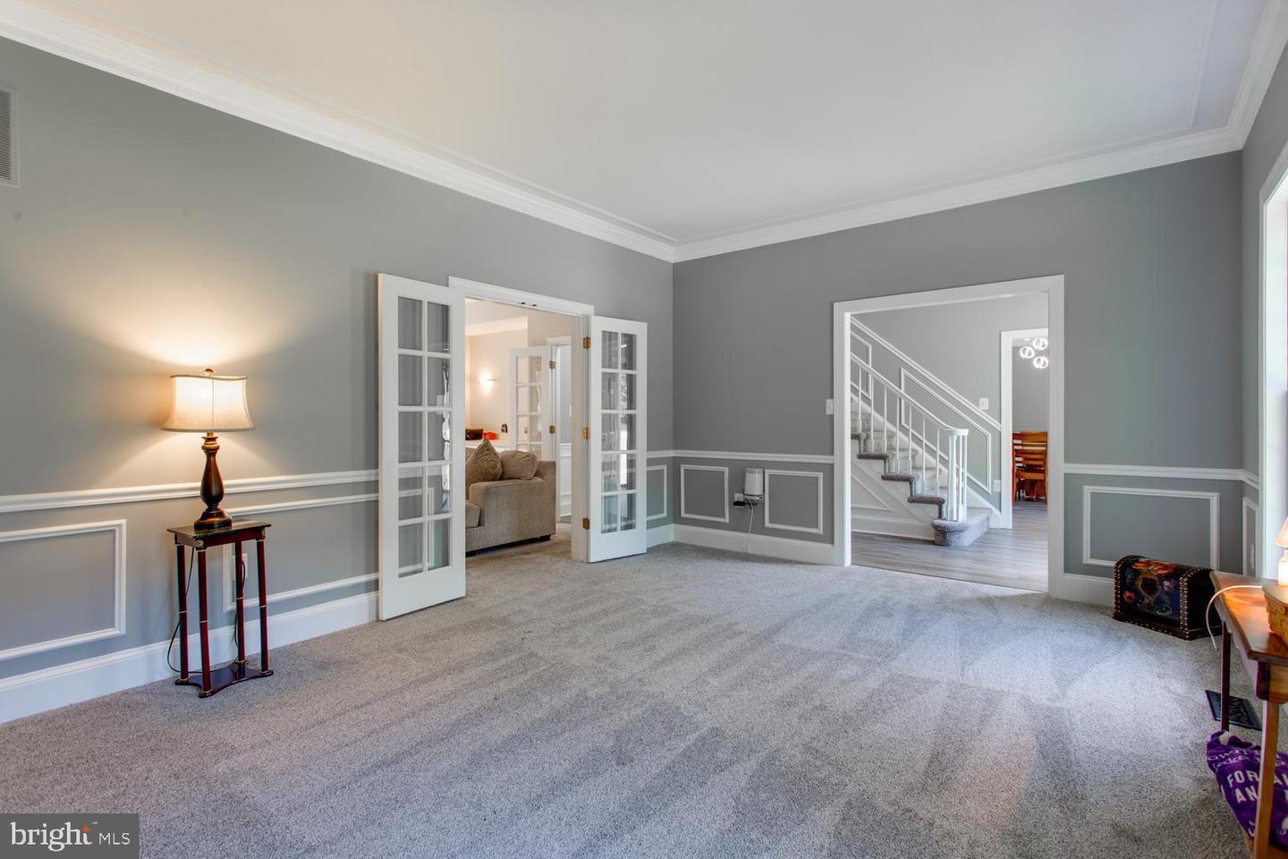 4340 Guinevere Ln Property Photo 16