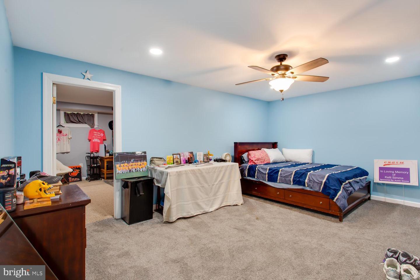 4340 Guinevere Ln Property Photo 45