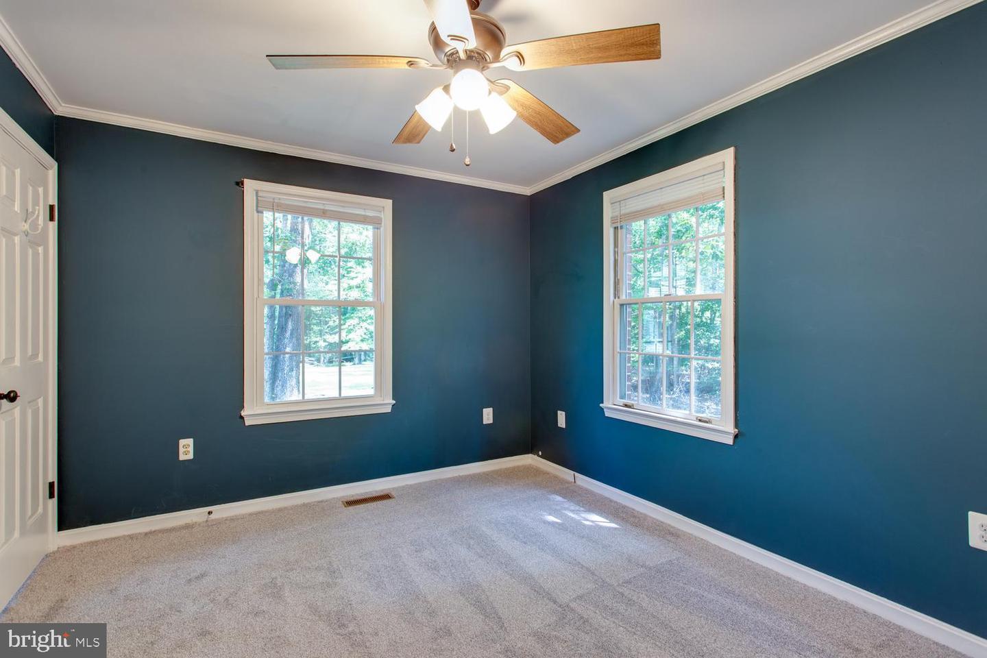 4340 Guinevere Ln Property Photo 56