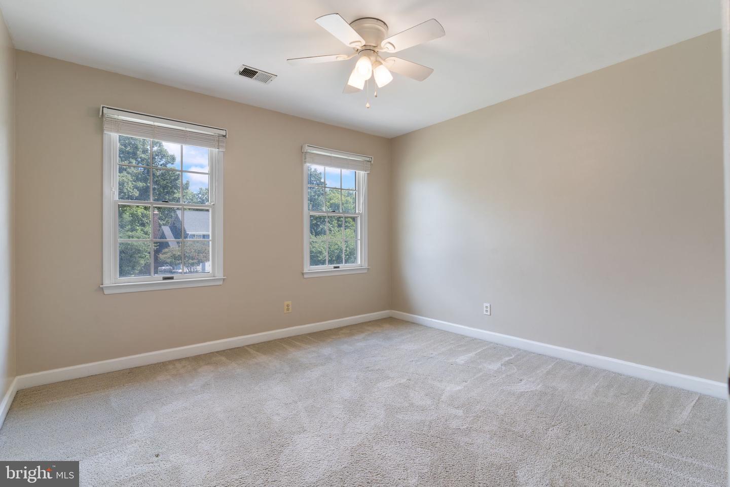 105 Westmorland Ct Property Photo 30