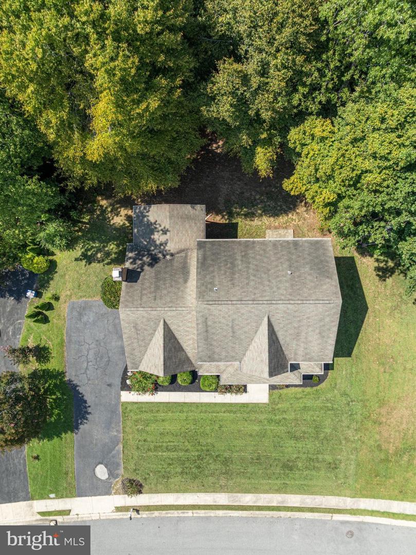 105 Westmorland Ct Property Photo 45