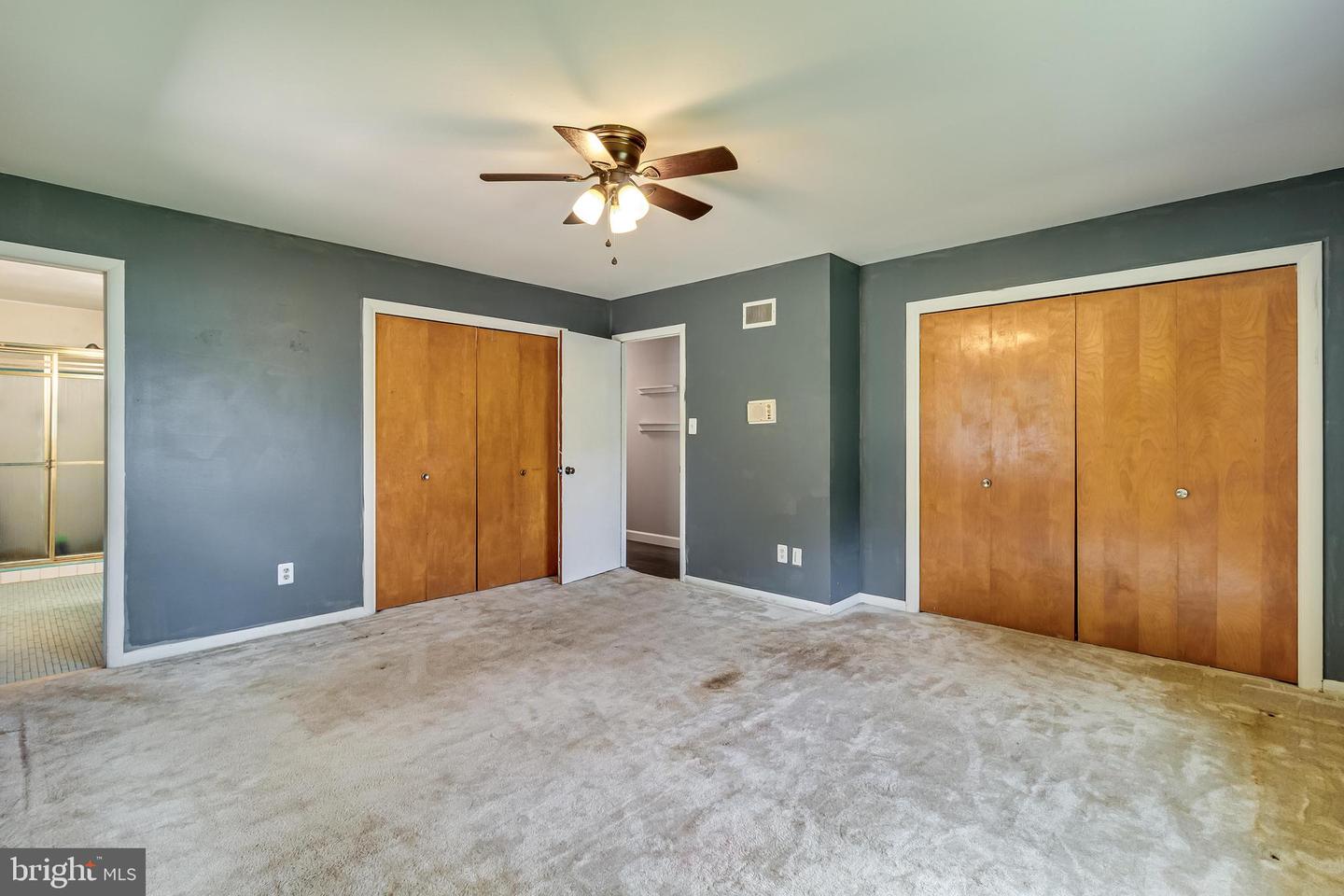 9429 Overlook Cir Property Photo 16