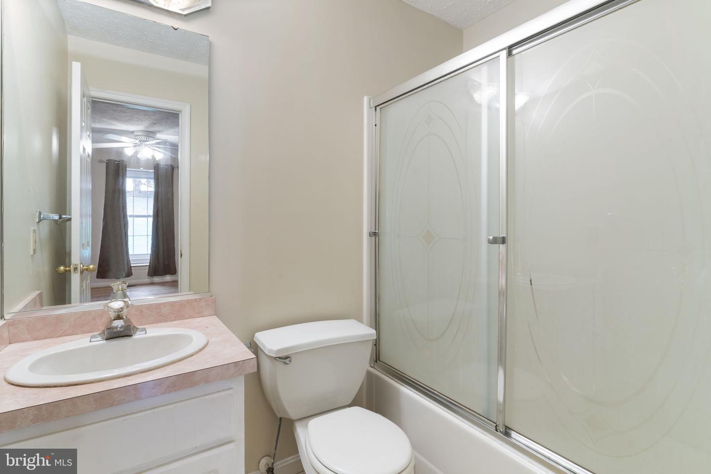 14420 Scalloway Pl Property Photo 17
