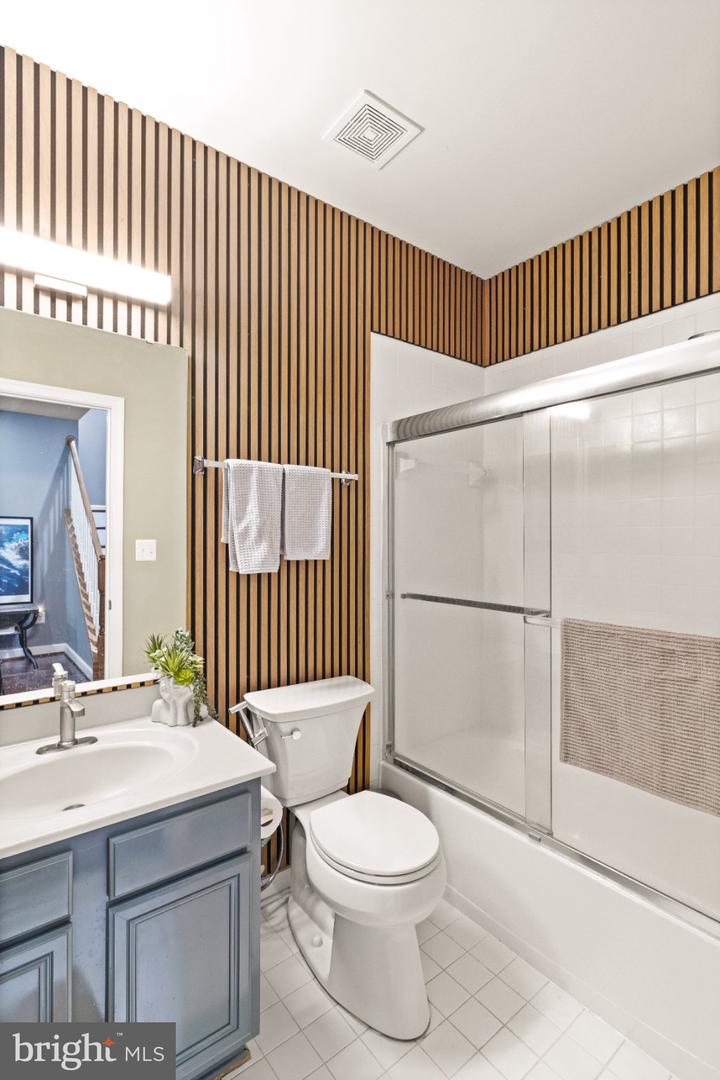 2994 Devonfield Ave Property Photo 42