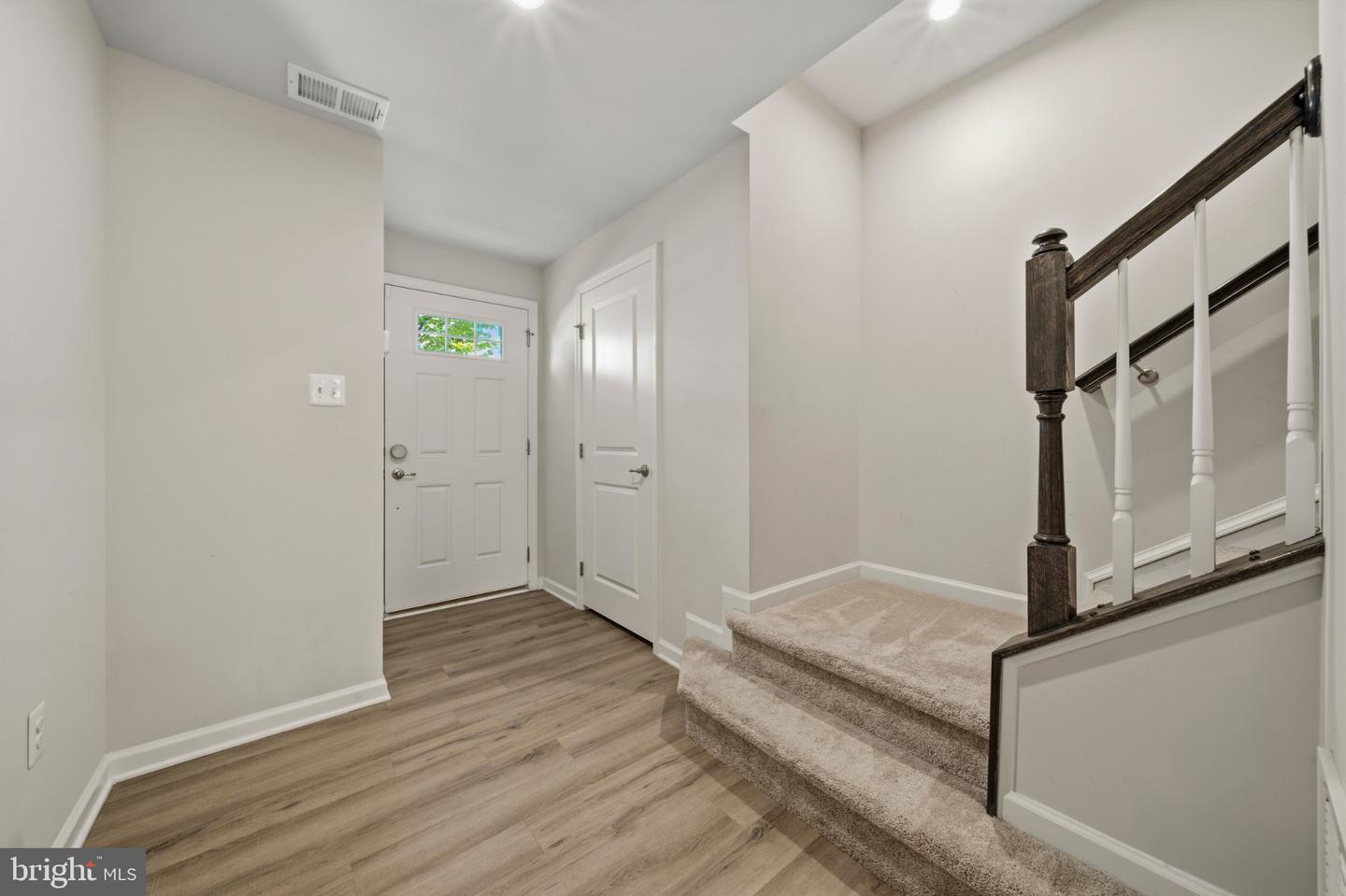 124 Seldovia Dr Property Photo 4