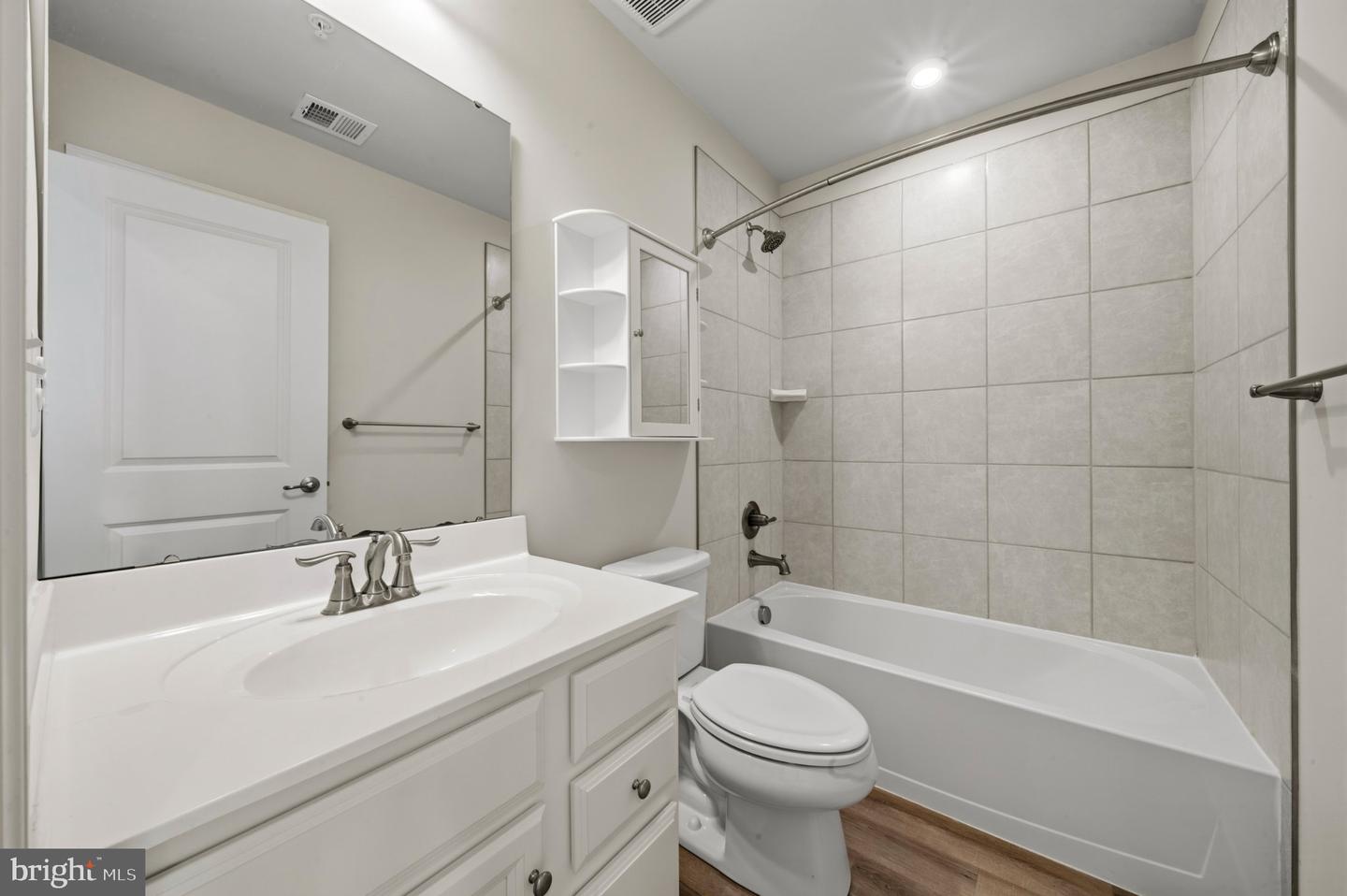 124 Seldovia Dr Property Photo 24