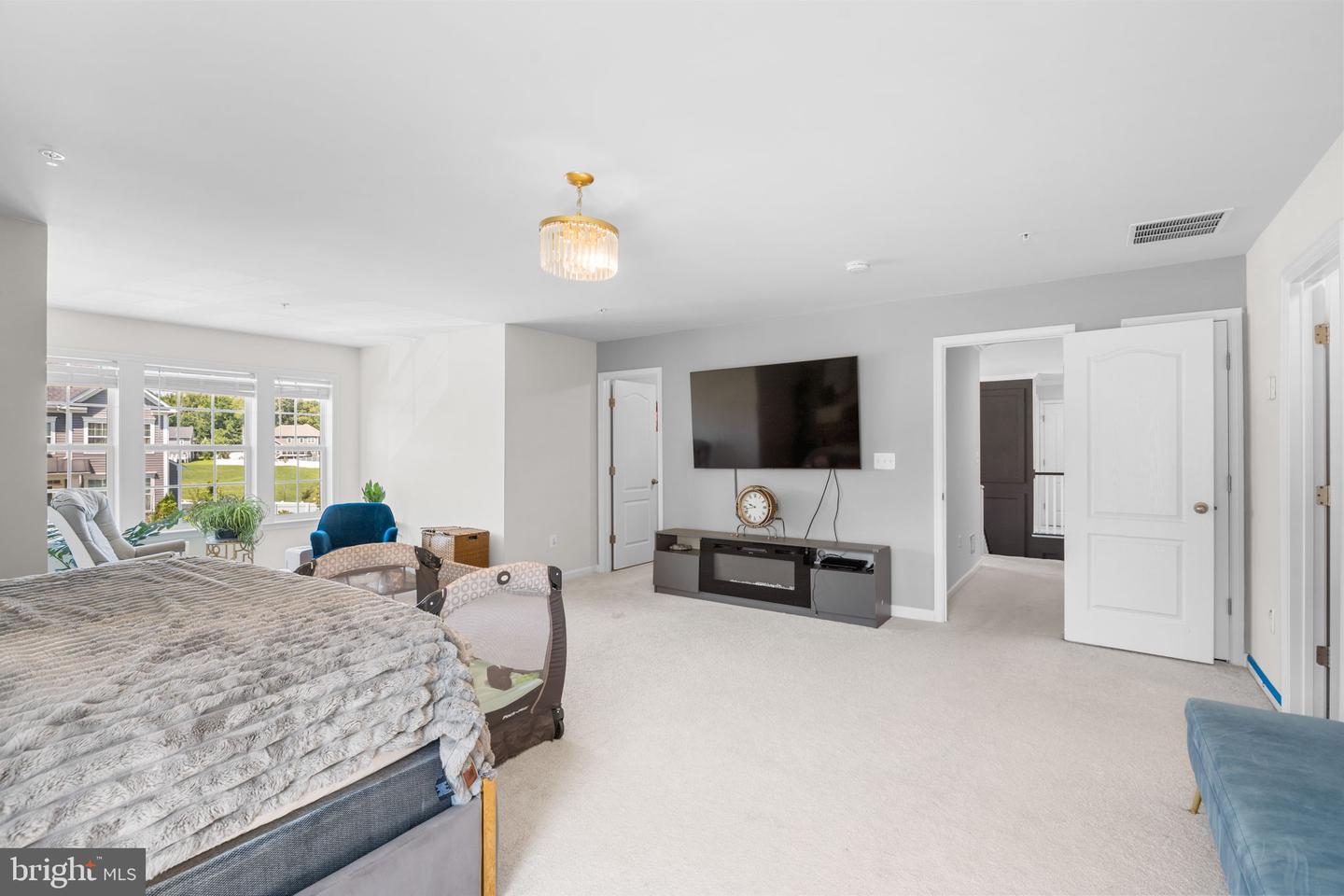 6640 Timber Ridge Ln Property Photo 27