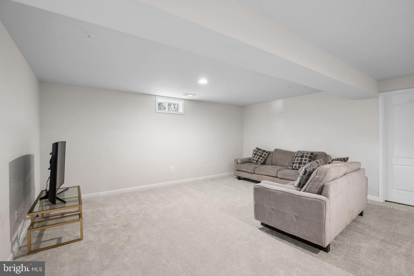 6640 Timber Ridge Ln Property Photo 52