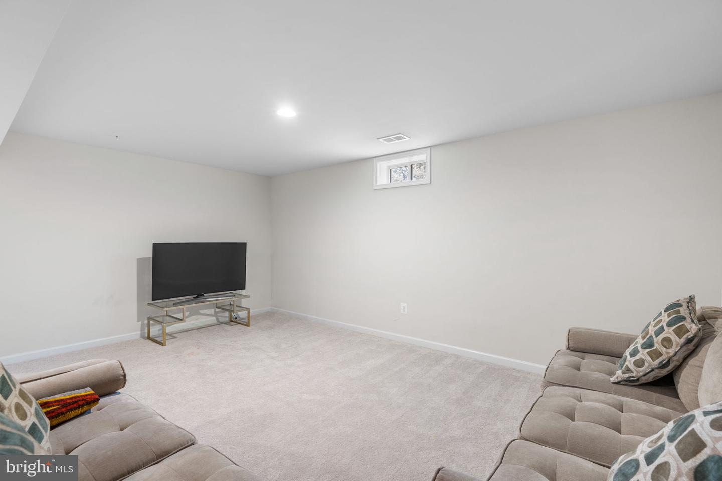 6640 Timber Ridge Ln Property Photo 53