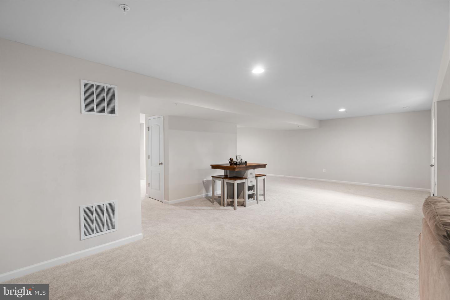 6640 Timber Ridge Ln Property Photo 54