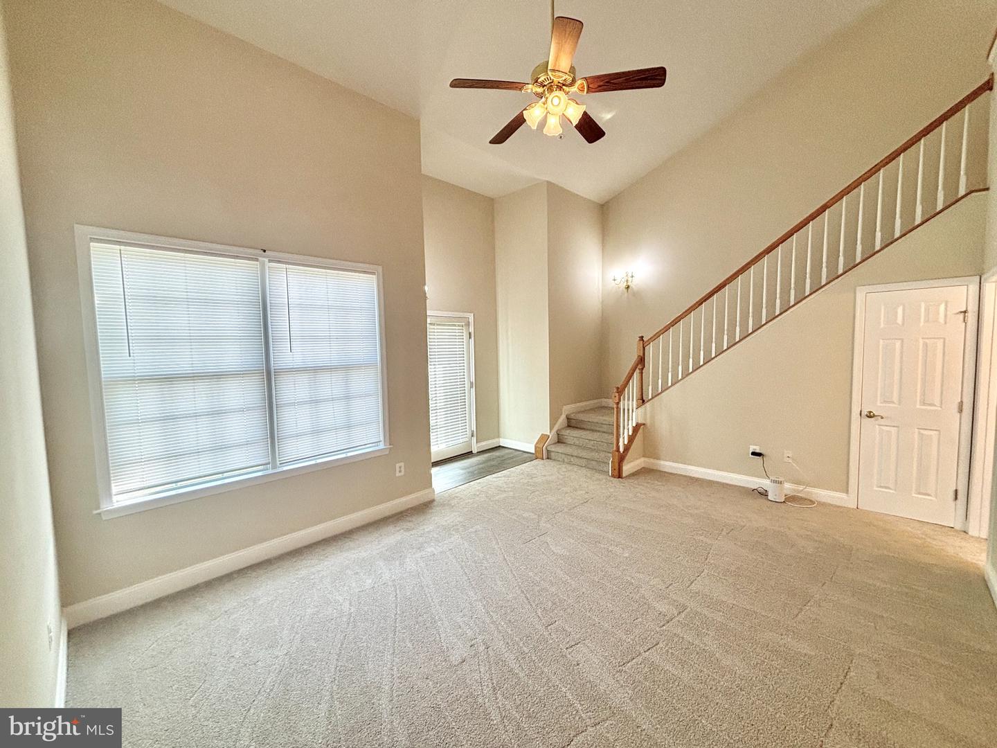 112 Dulles St Property Photo 6