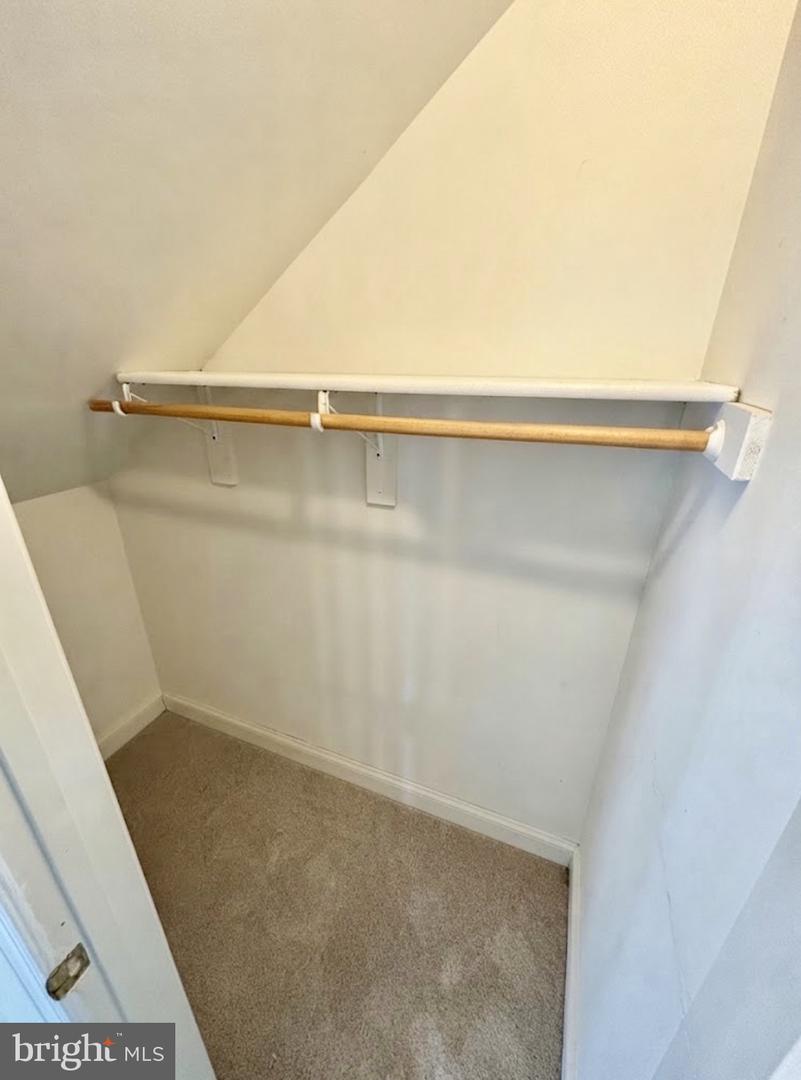 112 Dulles St Property Photo 8