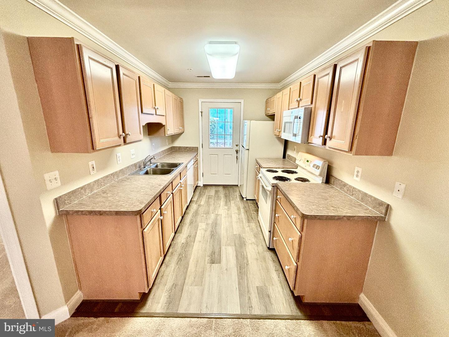112 Dulles St Property Photo 16