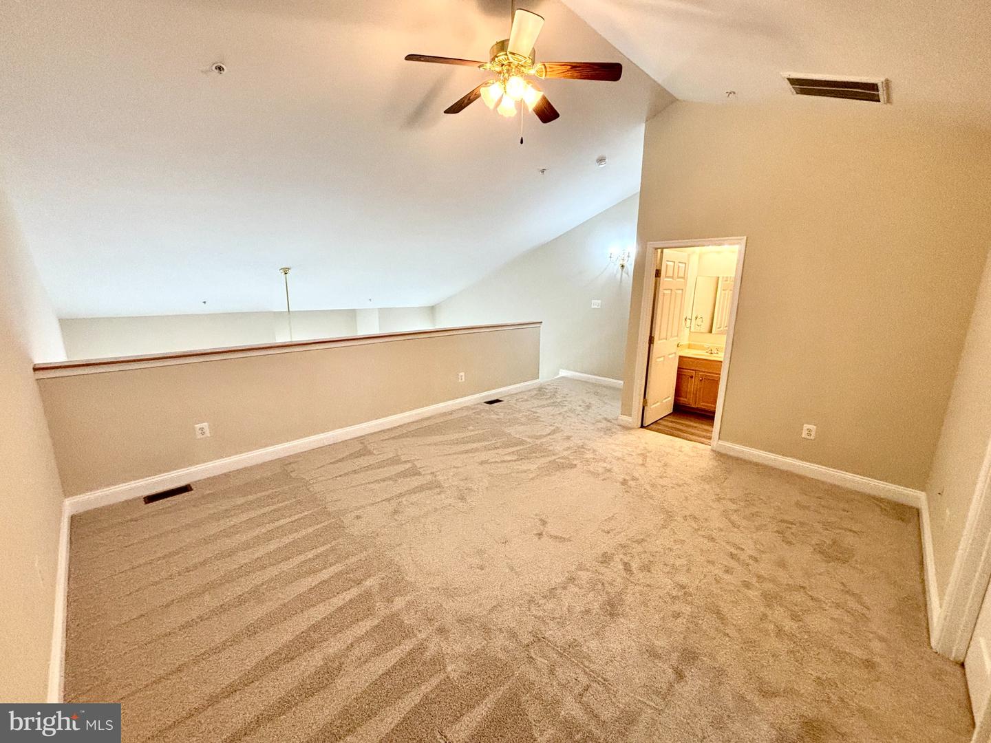 112 Dulles St Property Photo 27