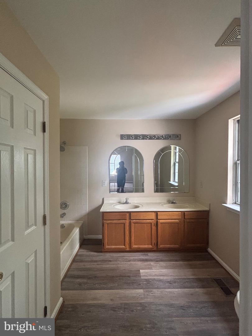 2334 Tawny Dr Property Photo 21