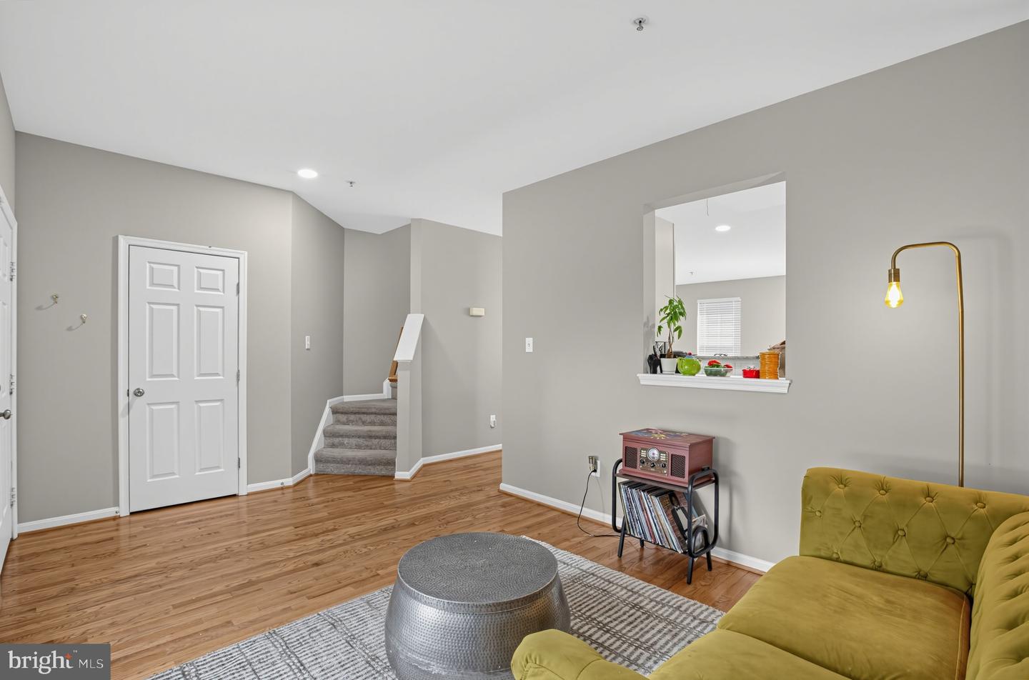 10369 Housely Pl Property Photo 5