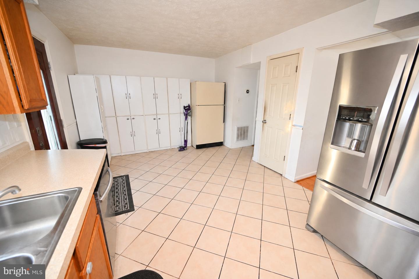 3843 Gateview Pl Property Photo 12
