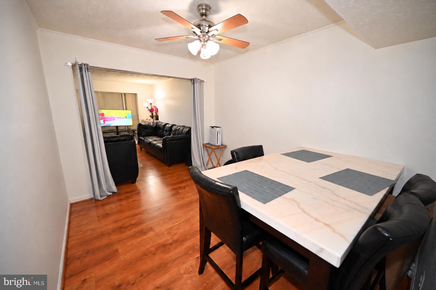 3843 Gateview Pl Property Photo 13