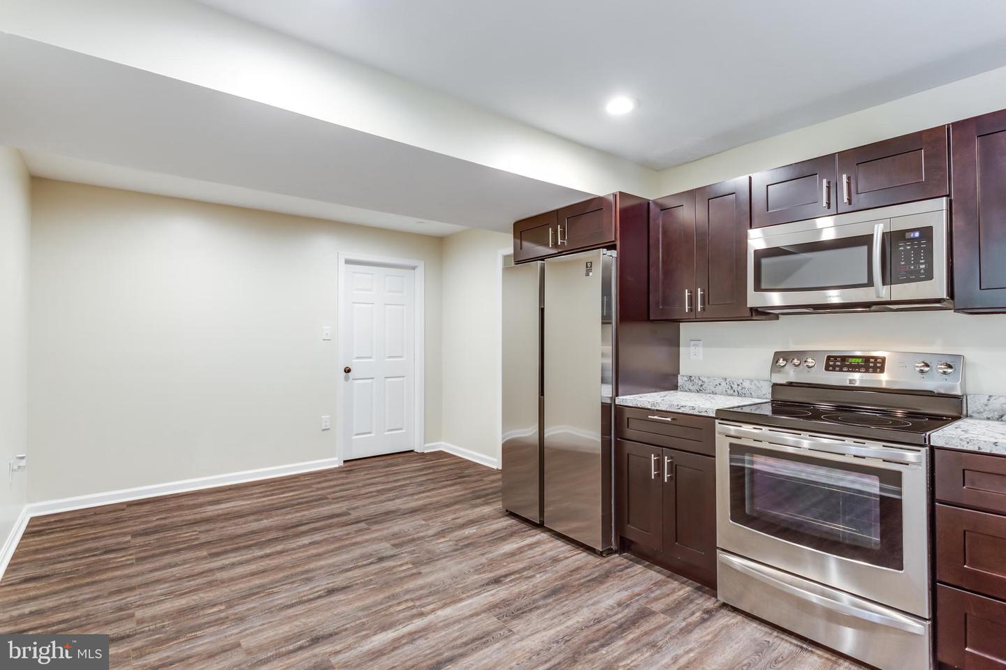 13495 Budds Creek Road #b Property Photo 19