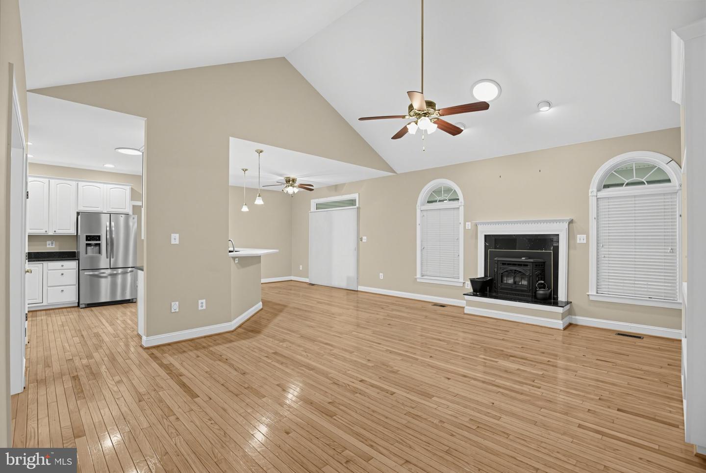 6050 Deepdeen Pl Property Photo 9