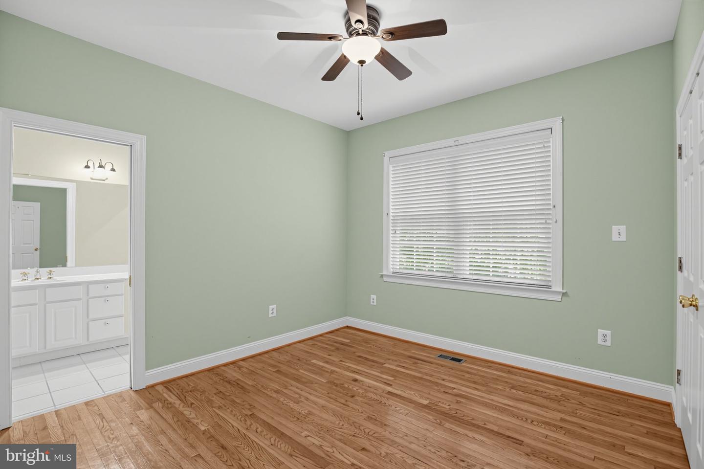 6050 Deepdeen Pl Property Photo 39