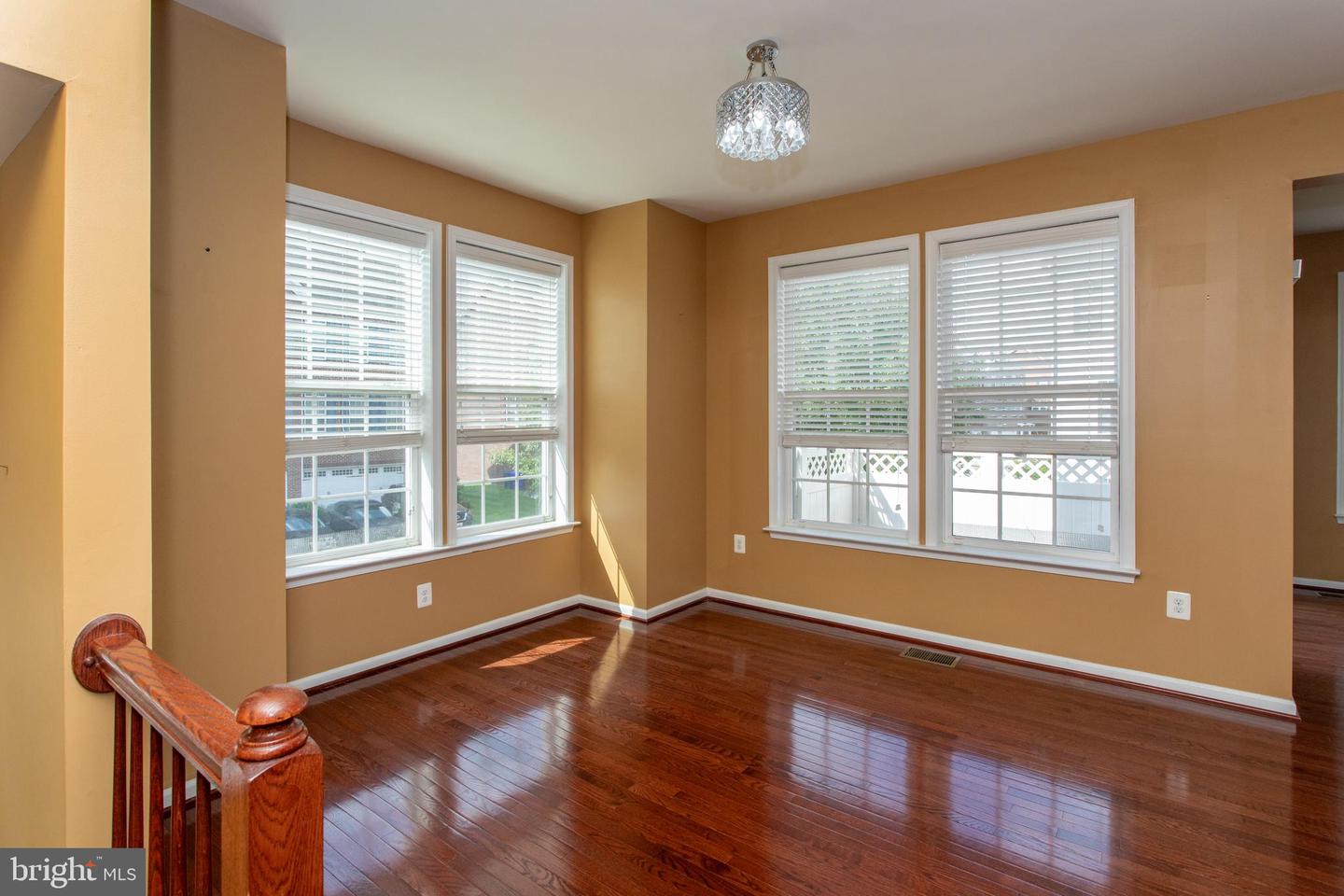 12389 Sandstone St Property Photo 9