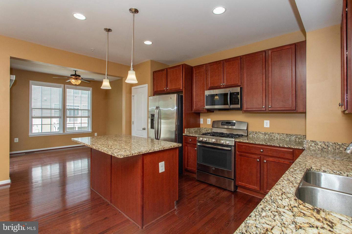 12389 Sandstone St Property Photo 11