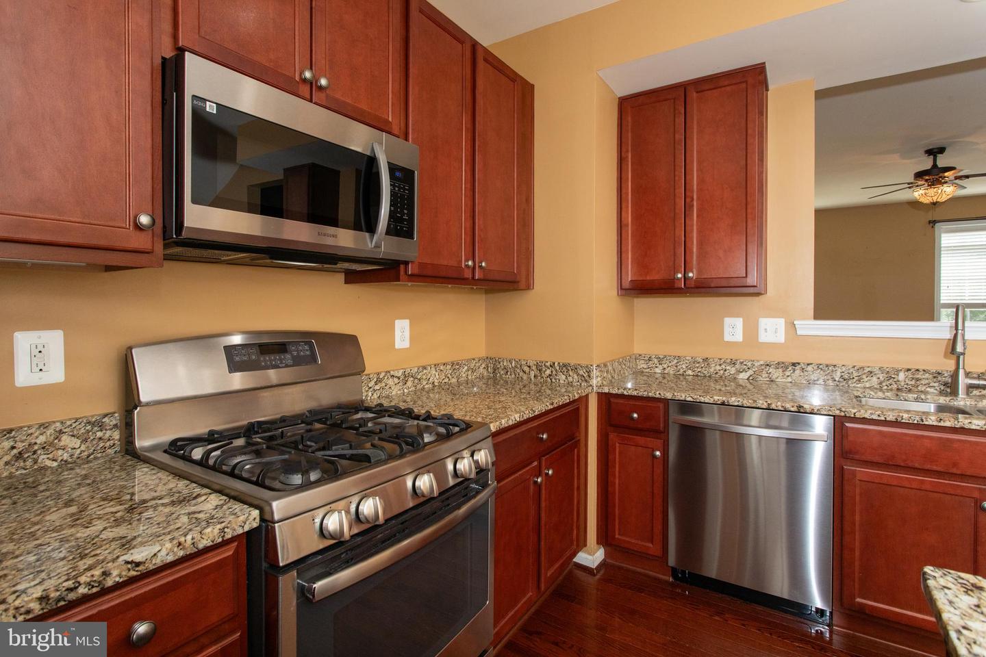 12389 Sandstone St Property Photo 17