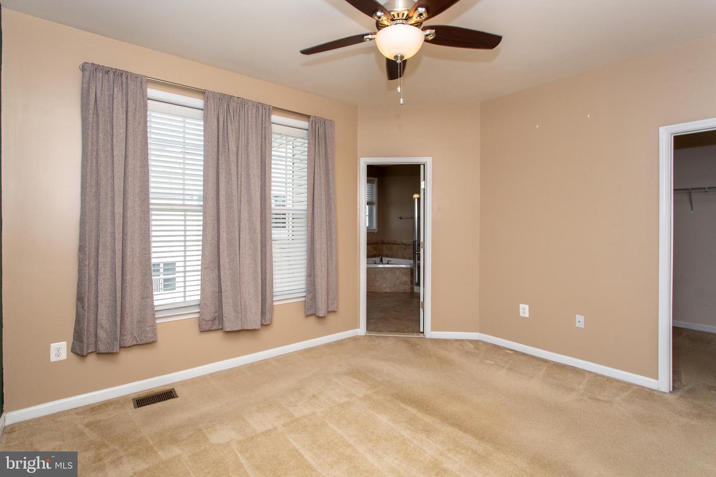 12389 Sandstone St Property Photo 33