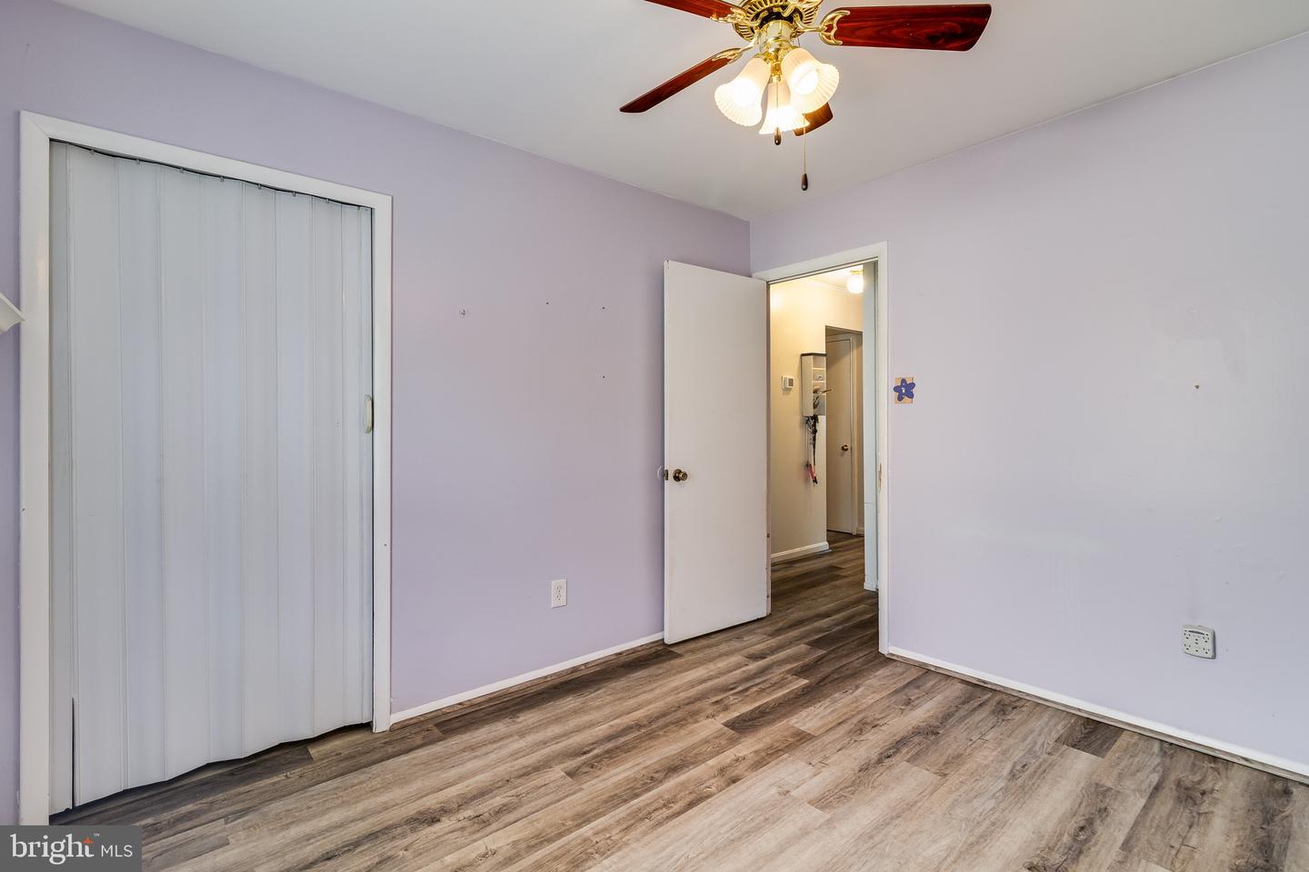 913 Barrington Dr Property Photo 15