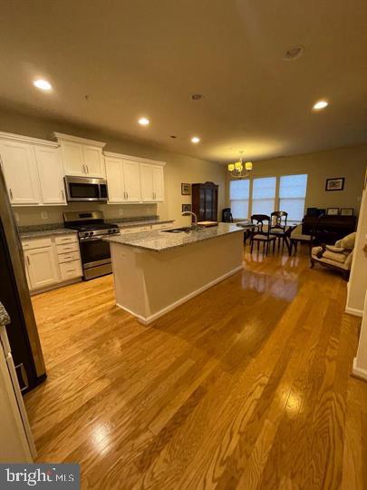 9806 Ushers Pl Property Photo 14