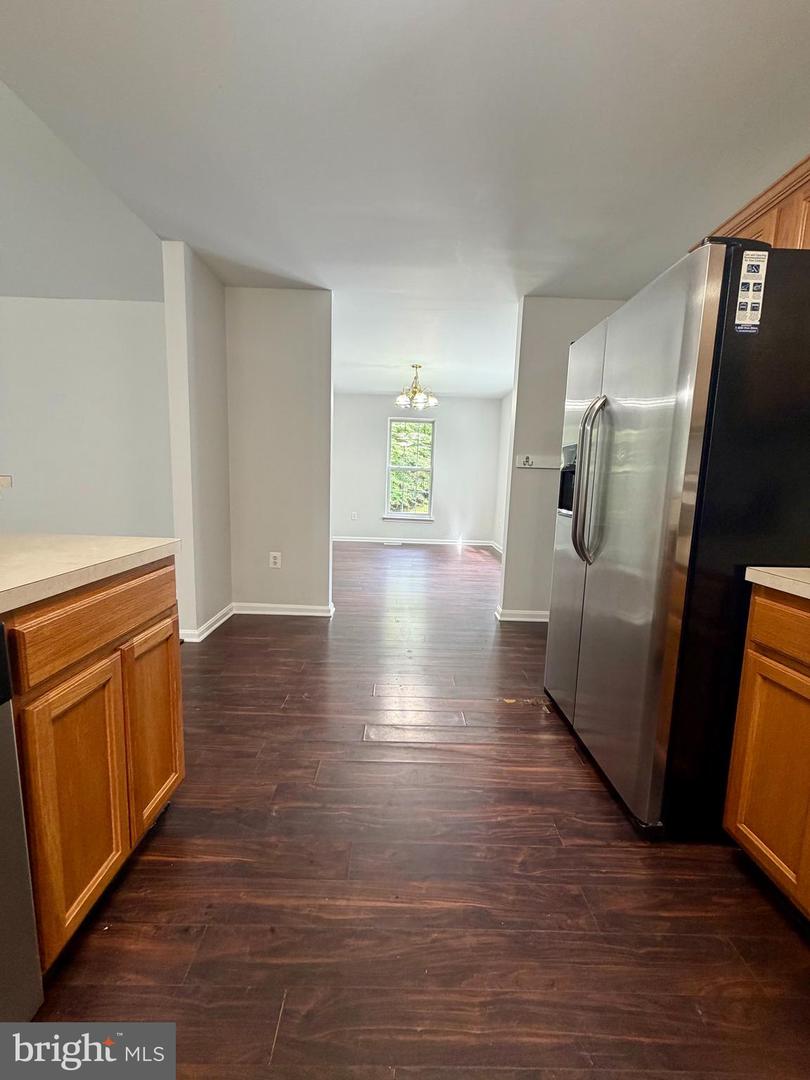 6000 Paternoster Ln Property Photo 13