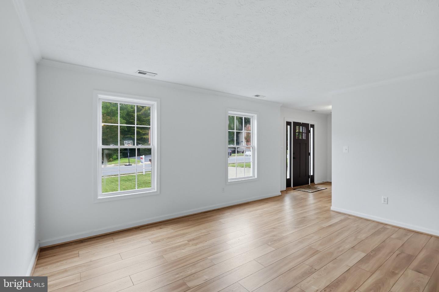 104 Westmorland Ct Property Photo 9