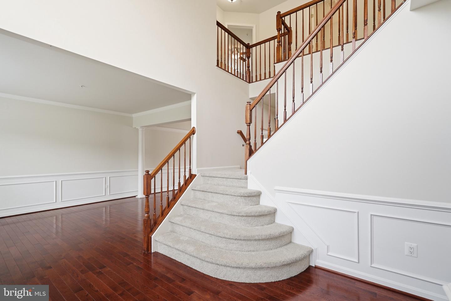 6236 Stone Hill Ct Property Photo 8