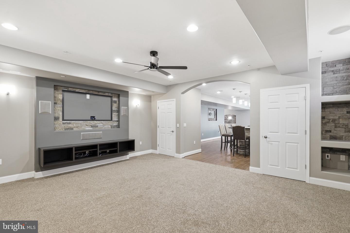 6236 Stone Hill Ct Property Photo 17