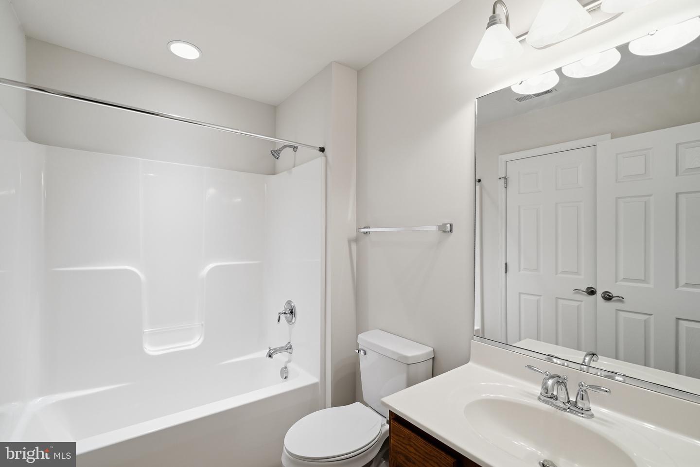 6236 Stone Hill Ct Property Photo 42