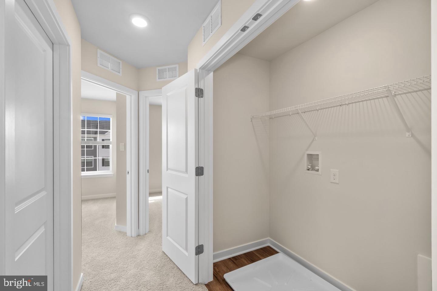 156 Soft Rush Ln Property Photo 14