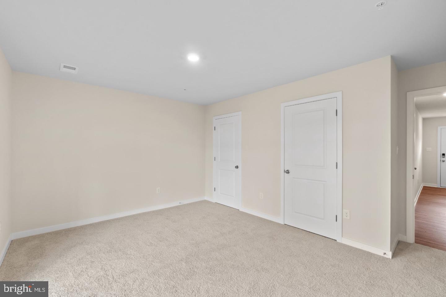 156 Soft Rush Ln Property Photo 28