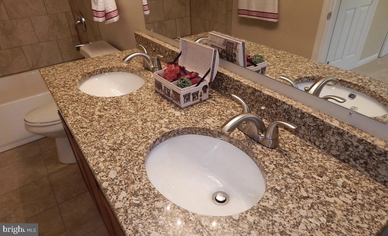10155 Tucker Ln Property Photo 7