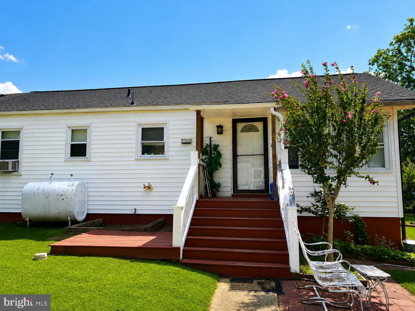 26 Circle #26 Property Photo 1