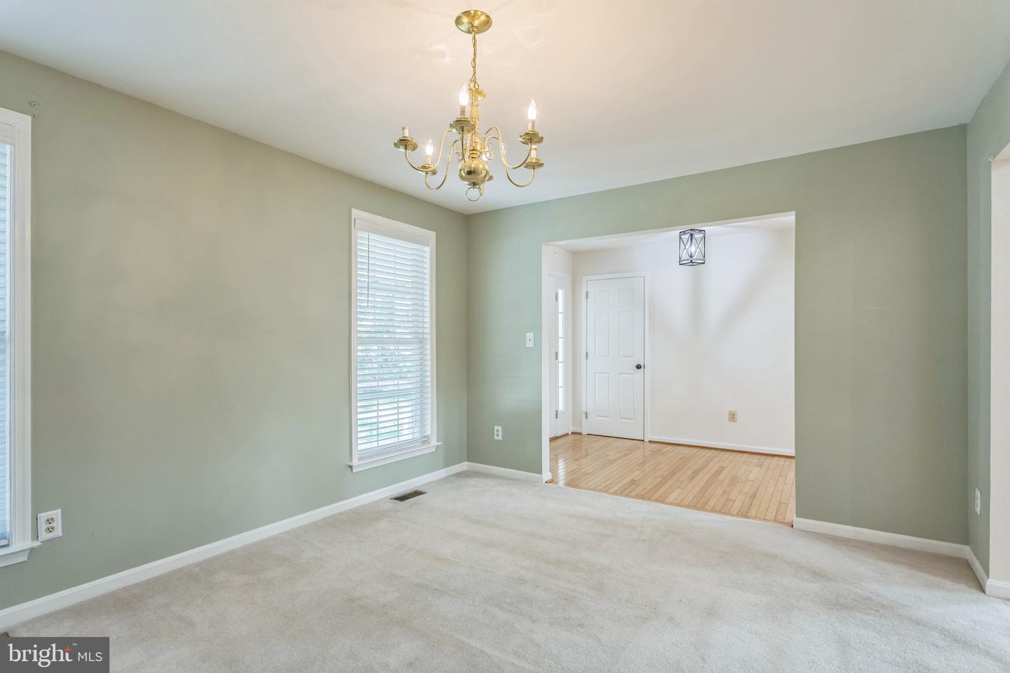 14610 Balsam Ct Property Photo 6