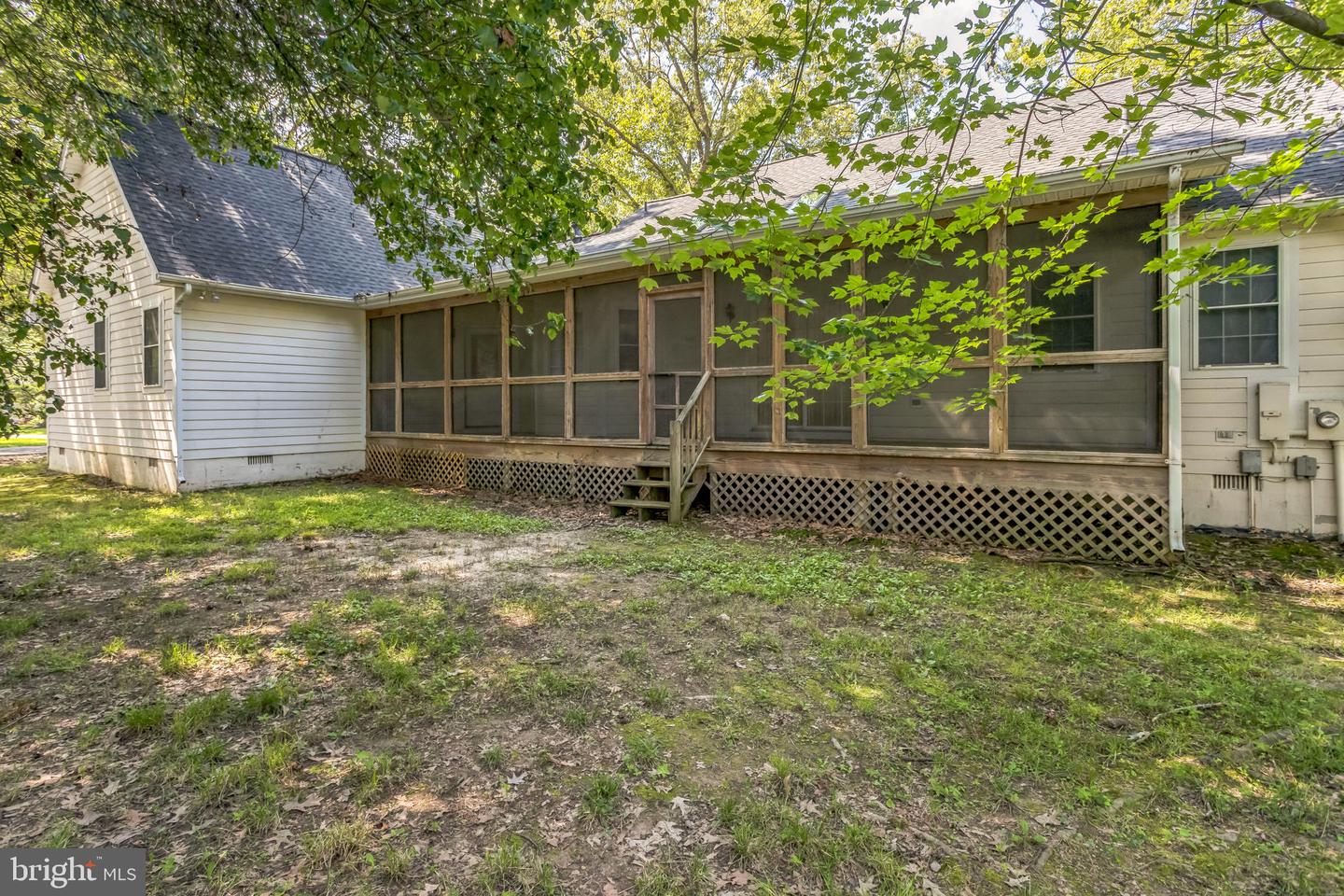 14610 Balsam Ct Property Photo 12