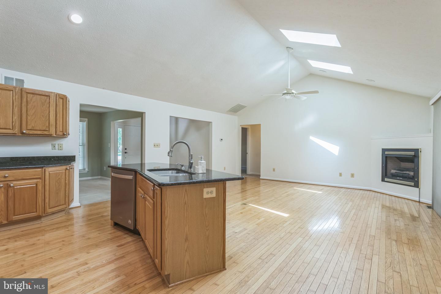 14610 Balsam Ct Property Photo 20