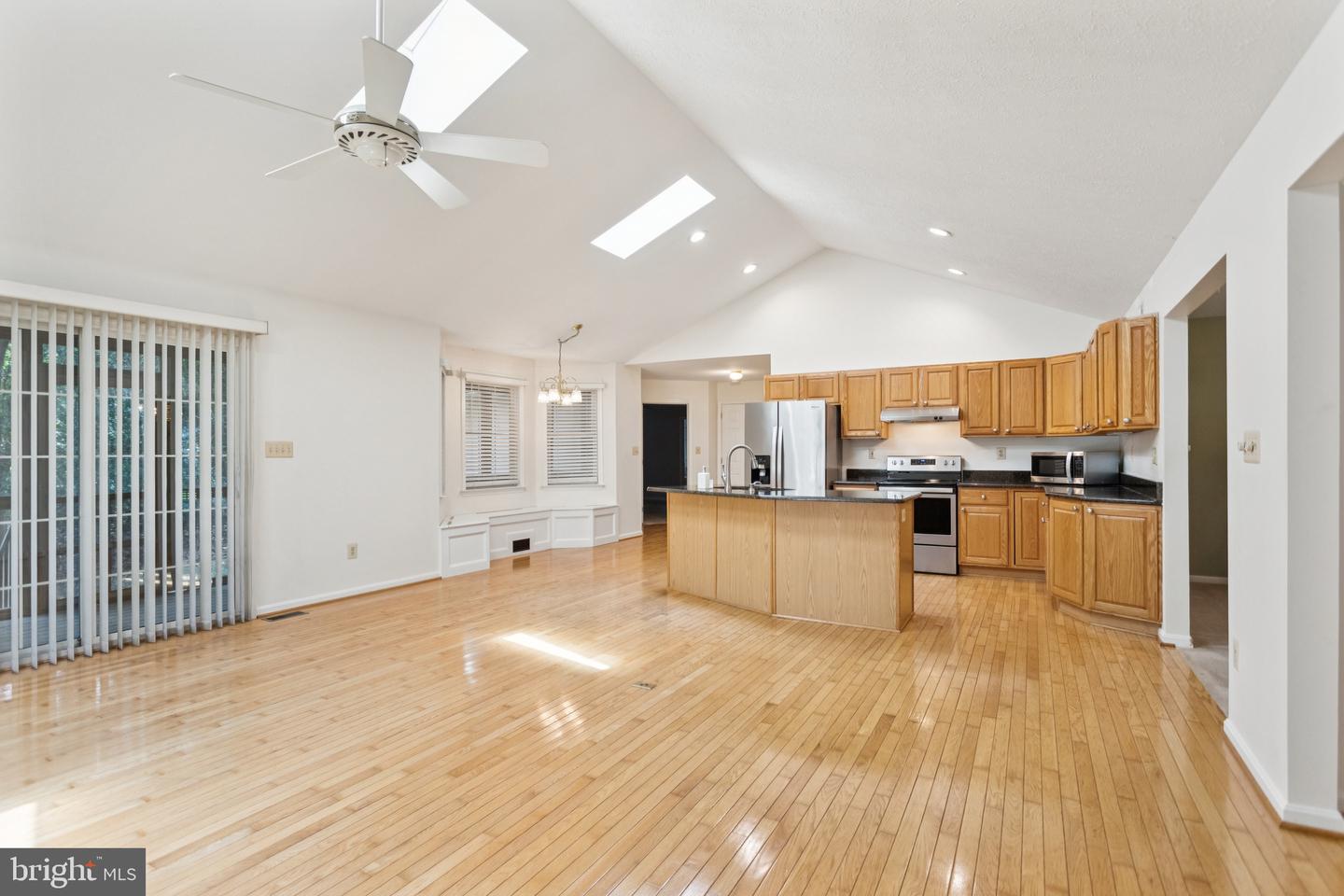 14610 Balsam Ct Property Photo 21