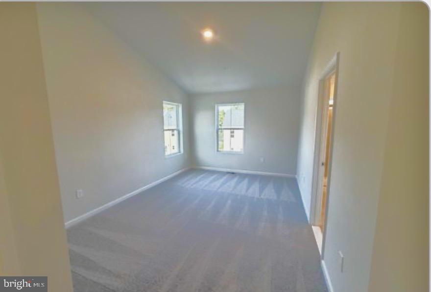 MDCH2058934 Property Photo 16
