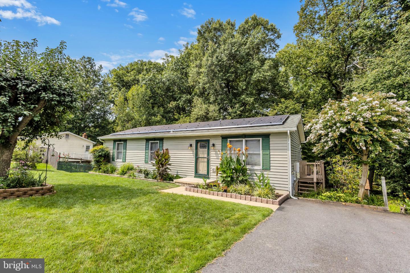 12256 WENDY LN