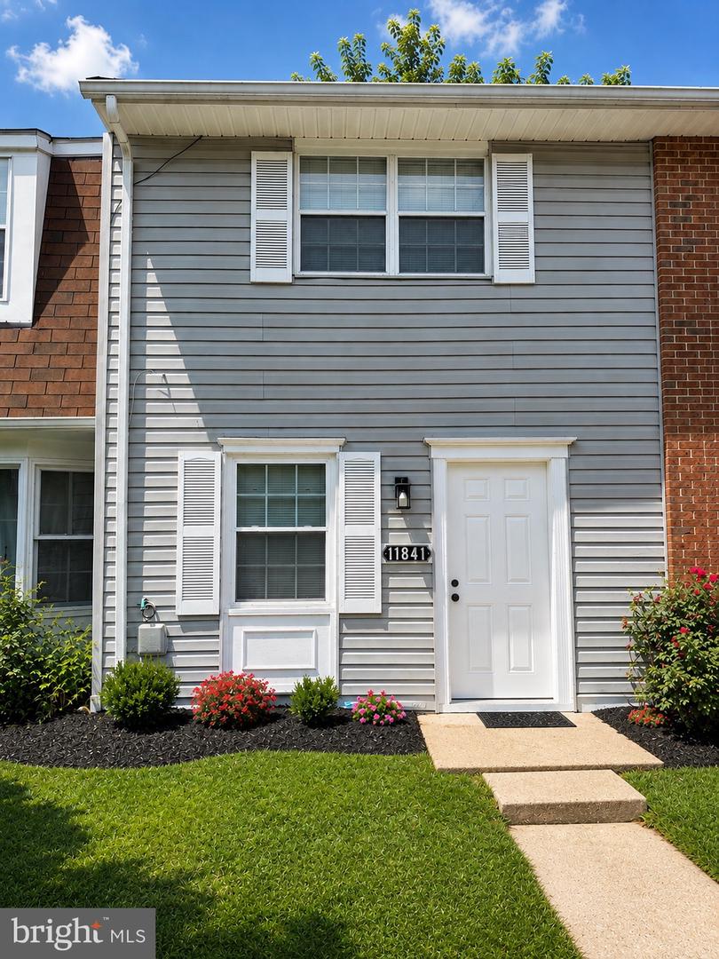 11841 Oak Manor Dr #39 Property Photo 1