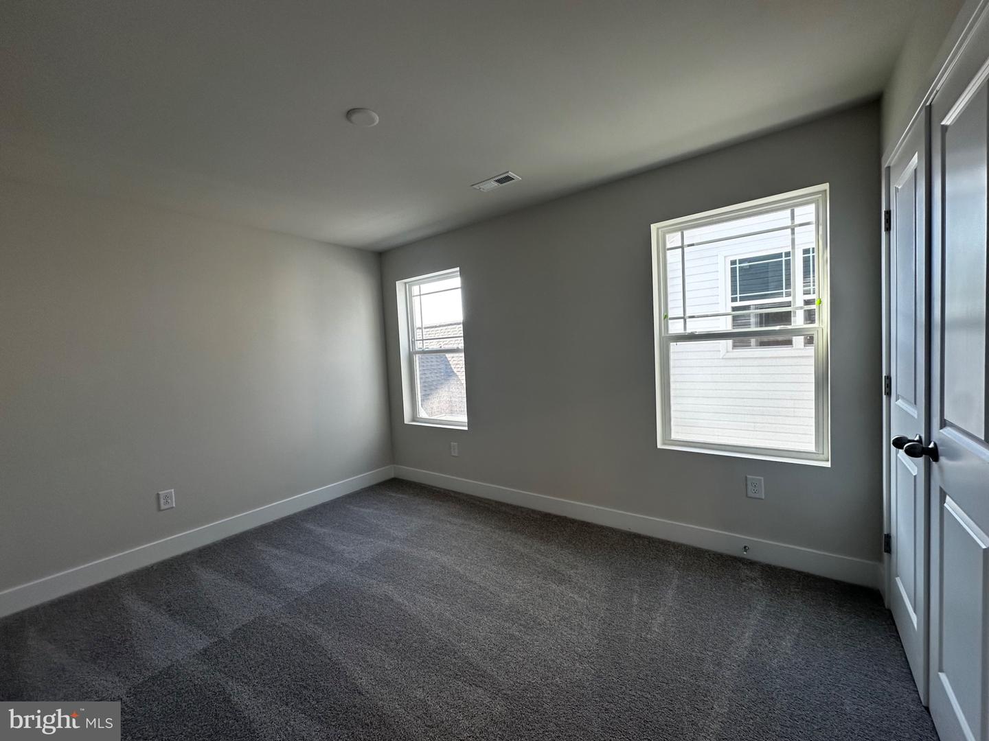 5871 Saint David Dr Property Photo 7