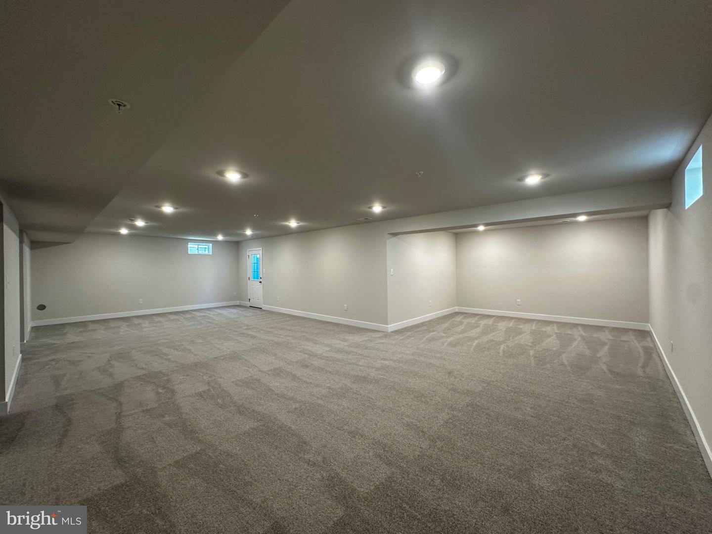 5871 Saint David Dr Property Photo 16